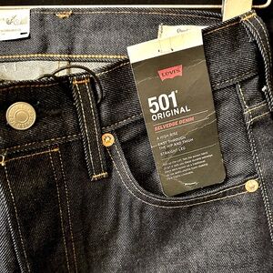 LEVI’S Women’s 501 Original Fit Dark Indigo RAW Selvedge Denim 23x30 NWT